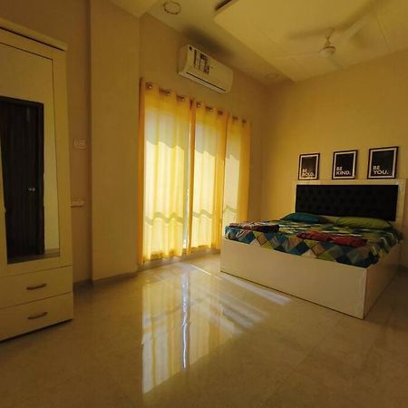Lavish 3Bhk Villa F2 - Private Pool - The Heaven Pālghar Buitenkant foto