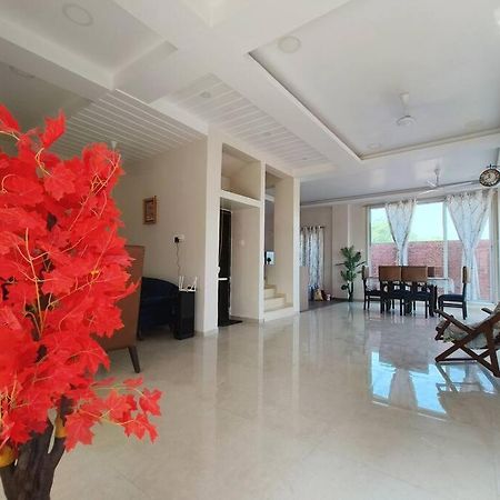 Lavish 3Bhk Villa F2 - Private Pool - The Heaven Pālghar Buitenkant foto
